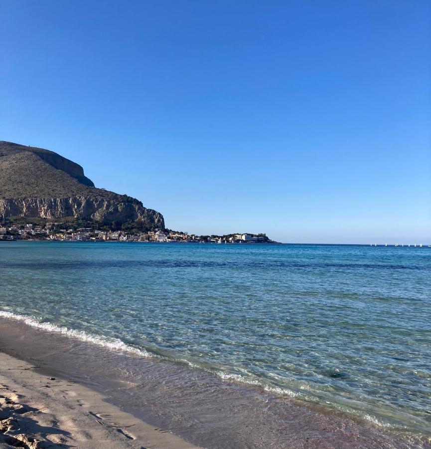 L'Angolino Di Anna Mondello Exterior foto